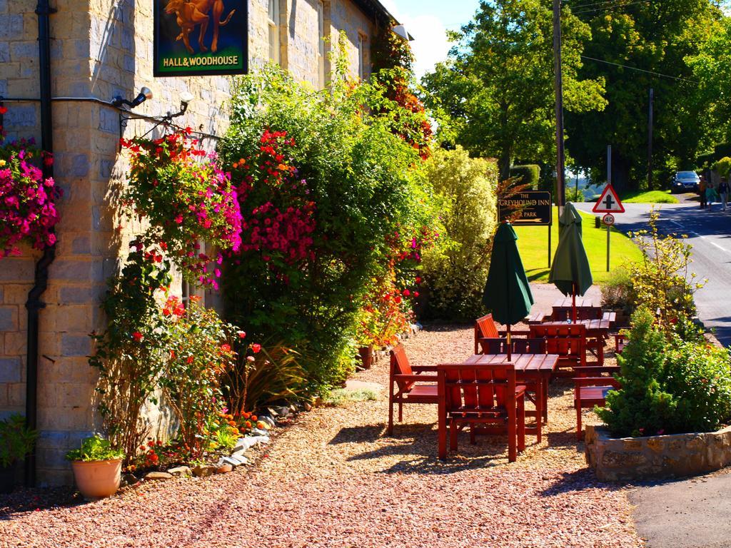 The Greyhound Inn Taunton Exterior foto